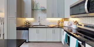 Howell Uptown Gallery 25