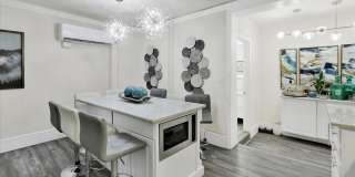 405 READING Avenue Gallery 9