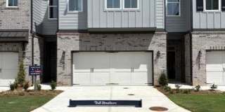 2560 Silver Star Drive Gallery 1