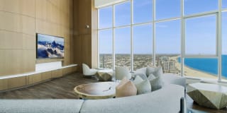 Shoreline Gateway Gallery 16