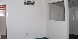 2422 East 4th Street - 3 Gallery 4
