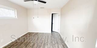 423 S. Murat Gallery 2