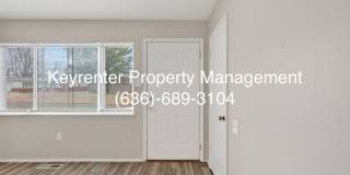 900 Paddock Dr Gallery 8