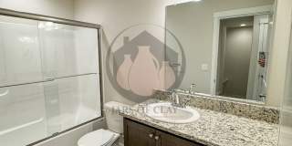 Adorable Dallas Townhome - Available Now!!! Gallery 14