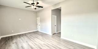 Spacious 3 Bedroom Home with Office on a Large Lot in Northwoods Gallery 32