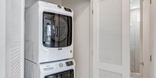 205 The Riv Gallery 34