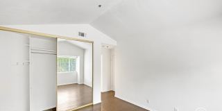 Fully Renovated End-Unit 3BD/2.5BA in Lake Forest with Views, Private Yard & 2-Car Garage Fully Renovated End-Unit 3BD/2.5BA in Lake Forest with Views, Private Yard & 2-Car Garage Gallery 22