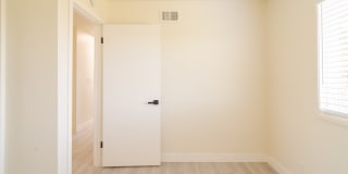 5117 Remington Road Gallery 17