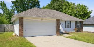 Nixa 3 bed 2 bath 2 car garage home! Gallery 36
