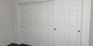 The Crest at Skyline Now offering up to 8 weeks FREE rent! Call today to schedule your tour: (480) 390-5392 Gallery 7