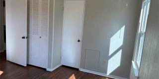 1124 S Richmond Avenue Gallery 24