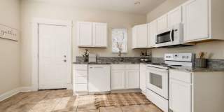561 Kimball Place Gallery 10