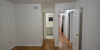 Spacious 4BR Apartment in Lindenwood/ Howard Beach Gallery 4