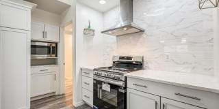 5733 SAPLINAS Road Gallery 21