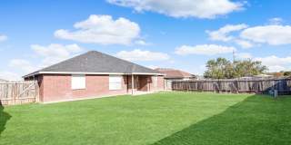 2802 Wesley Dr Gallery 21