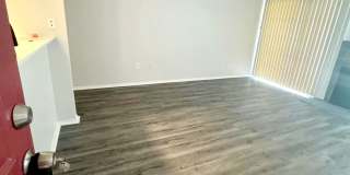 Henderson Flats Gallery 15