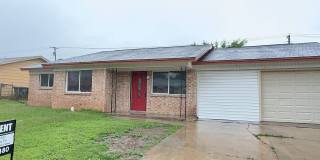 Renovated 3-bedroom 2-bathroom house! HOUSING ACCEPTED! Renovated 3-bedroom 2-bathroom house! HOUSING ACCEPTED! Gallery 1