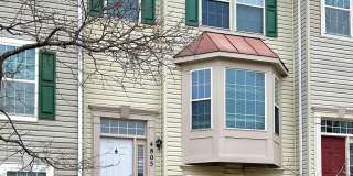 4805 AMBERFIELD Way Gallery 1