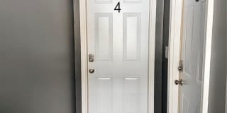 9 First Street unit: 4 Gallery 1