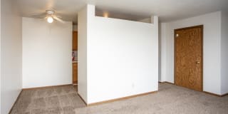 The Pointe At Cedar Rapids Gallery 28