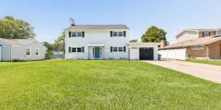 **WATERFRONT RENTAL WITH DEEP WATER ACCESS in Grandview Shores!** Gallery 3