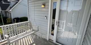 2119 Silverbrook Dr Gallery 2