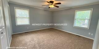 Spacious 3 Bed, 2.5 Bath Home with Finished Basement & Fenced Yard. Gallery 13