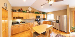 796 Melissa Lane Gallery 3