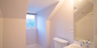 Entire House on 1 Acre of Land! - 8 Bedroom Gallery 43