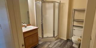 726-728 East Spokane Avenue Gallery 38