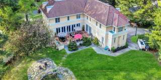 758 Roseld Avenue Gallery 58