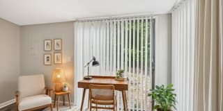 Jamestown Manor Apartments Gallery 10