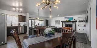 Fully Furnished Home in Putnam Heights + All Appliances Gallery 17