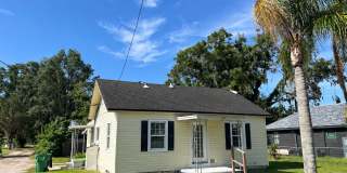 Spacious 3BR/2BA Home w/ HUGE Kitchen, Den & Large Carport! Gallery 1