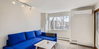 Lovely Pearl St. Condo 1 BDR/1 BA Downtown Boulder Gallery 4