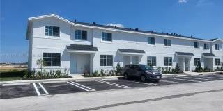 1054 NW 6 St Gallery 1