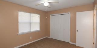 3 bed/2 bath in Lakeside School District, with rear deck! Gallery 32