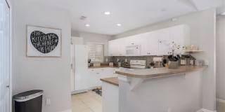 2705 SW 11th Place Gallery 8