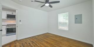 1526 Northwest 45th Street - 1 1526 Northwest 45th Street - 1 Gallery 21