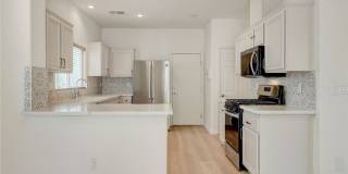 10808 Wallflower Avenue Gallery 23
