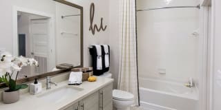 AMLI Buckhead Gallery 37