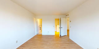Top Floor 2 Bed, 2 Bath Condo For Rent on California Blvd in Pasadena - Close to Cal Tech! Gallery 11
