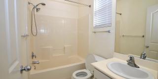 4Br/3-1/2 bathroom Home Gallery 19