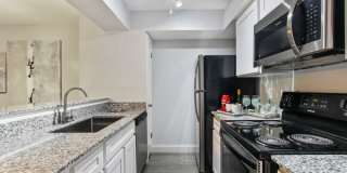 3800 on Portland Gallery 2