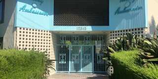 One bedroom Valley Village Apartment Gallery 1