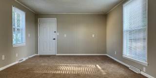 Recently updated spacious 2 bedroom with flex space and fenced backyard Gallery 16