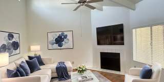 Spacious 2 Bedroom, 2 Bathroom Condo Gallery 1