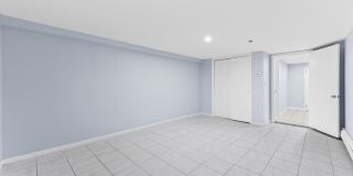 214 11th St Gallery 10