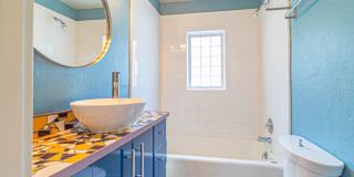 Beautifully remodeled campus home! Gallery 26