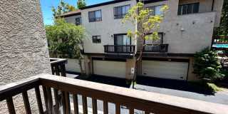 Spacious 3 bedroom 2.5 bath Condo for rent in Woodland Hills! Gallery 56